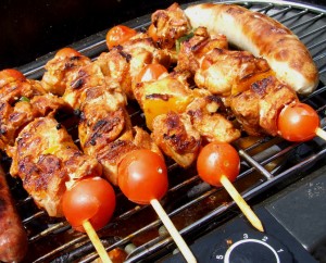 brochettes au barbecue